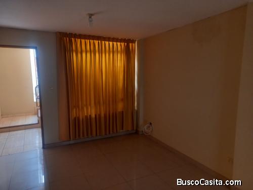 SE VENDE DEPARTAMENTO  3 Dorm. URB. ALPAMAYO EN ATE