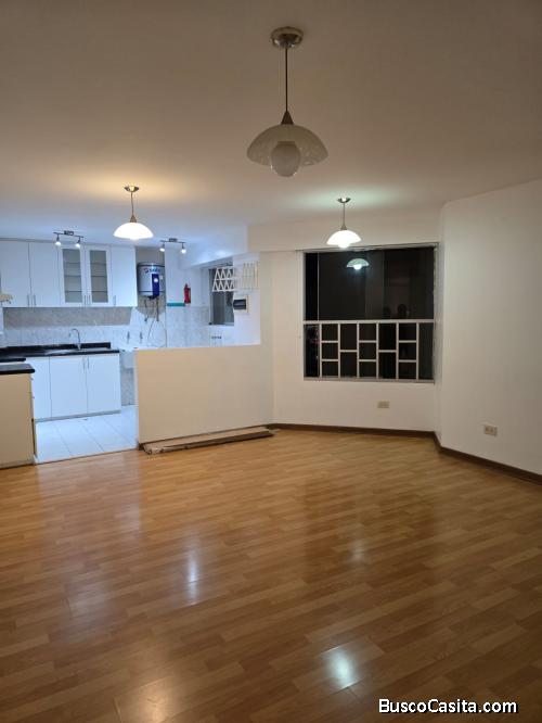 DEPARTAMENTO EN VENTA EN PUEBLO LIBRE, FRENTE AL PARQUE EL CARMEN