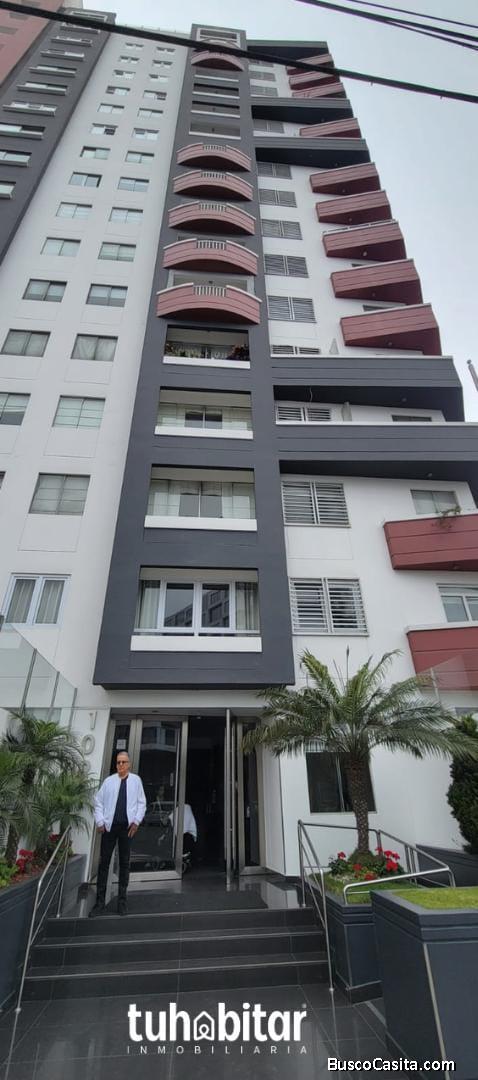 Se alquila departamento en Miraflores cerca al parque Reducto