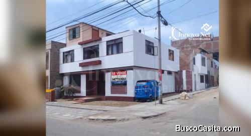 VENTA DE CASA (AV. MAXIMILIANO CARRANZA) - San Juan de Miraflores
