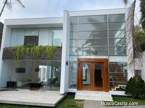 VENTA DE CASA EN CHORRILLOS 