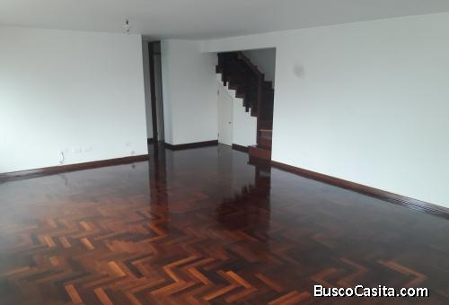 Vendo dpto. dúplex 3dorm. 2 estacionamiento 1 depósito