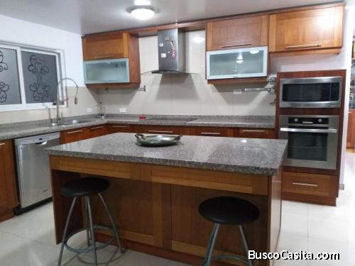 AMPLIO  Departamento en alquiler en Jesús maría, av. Huiracocha 