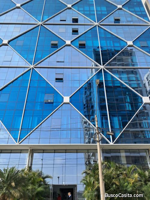  Se Alquila Oficina Corporativa en Centro Empresarial Tanguis - Solo Empresas