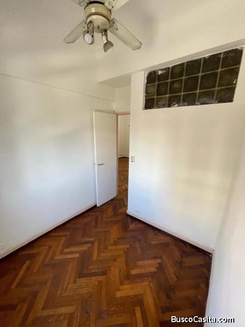 SE ALQUILA departamento en  san Luis  la rosa toro 