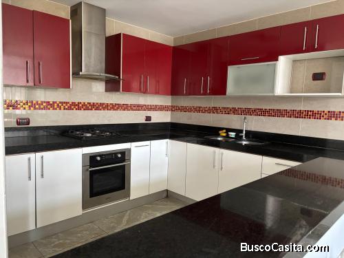 Alquiler de Amplio departamento 