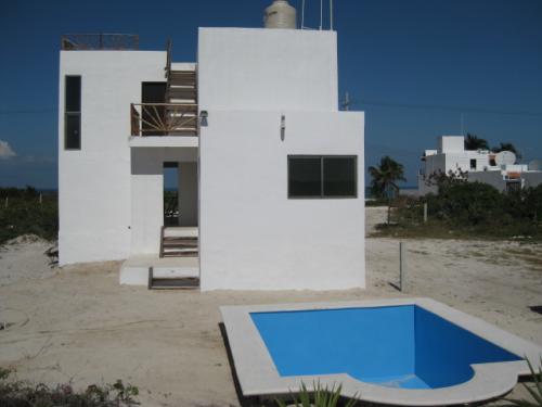 CASA CON VISTA AL MAR EN LA COSTA YUCATECA