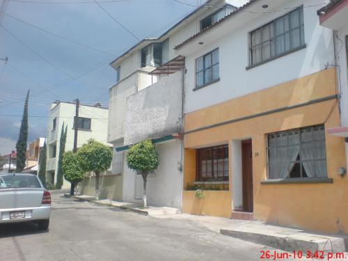 MORELIA MICHOACAN  PRECIOSA CASA AMARILLA JUNTO BOSQUE LAZARO CARDENAS 1,250.000.00