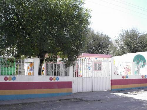 URGE!!! AMIGOS VENDO CASA C/LOCAL COMERCIAL 600 M2 $700,000 MN. COL. EL MIRADOR TLALTIZAPÁN MORELOS