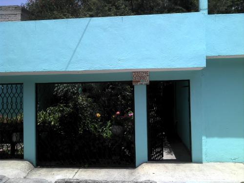 Vendo casa en Santa Cruz Meyehualco, cerca de Ermita.