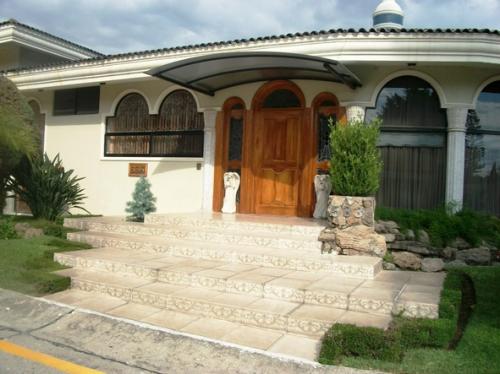 CASA EN VENTA / CLUB DE GOLF SANTA ANITA / TLAJOMULCO ( Zona Metropolitana de Guadalajara, Jalisco)