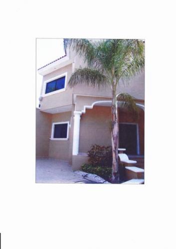 Se vende casa en villas de Irapuato.