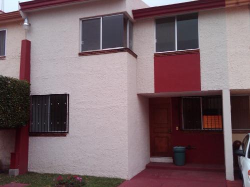 EN VENTA CASA EN AV CLOUTHIER