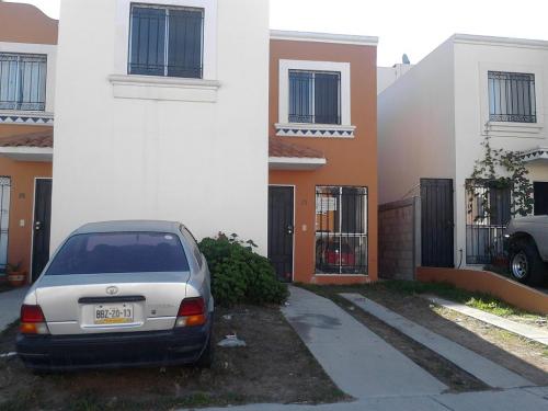 COLINAS DE CALIFORNIA CASAS DE OPORTUNIDAD RENOVADAS 