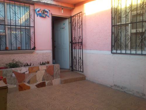 TRASPASO HERMOSA CASA FRACCIONAMIENTO COLOSIO