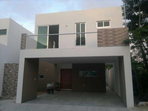 BONITA CASA 3 CUARTOS EN SANTA MARÍA CHI DE MÉRIDA YUCATÁN