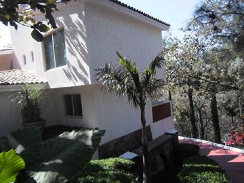 PINAR DE LA VENTA, HERMOSA CASA EN FRACC. PRIVADO