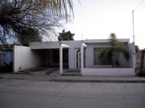 Venta casa 303 m2 terreno para terminar a su gusto 