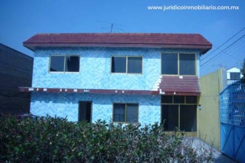 Se renta bonita y amplia casa en Chalco