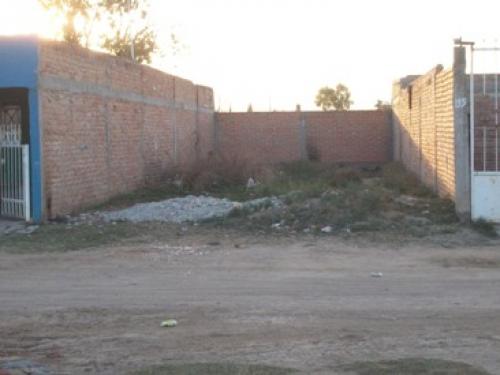 Lote 120 m2  en excelente ubicación 