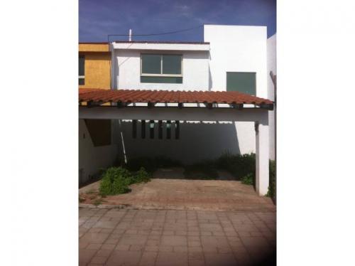 Vendo casa al Norte totalmente equipada precio de remate