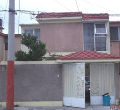 CUAUTITLAN IZCALLI VENDO CASA 3 REC. Y ESTUDIO	