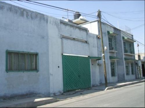 Casa con Bodega , en Zapotitlán, Tlahuác