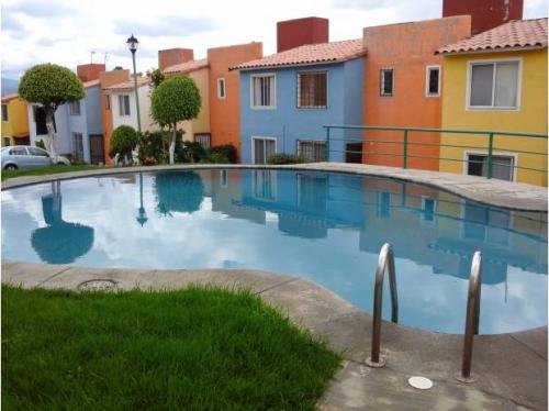 Casa en Cuernavaca condominio con alberca, 3 habitaciones