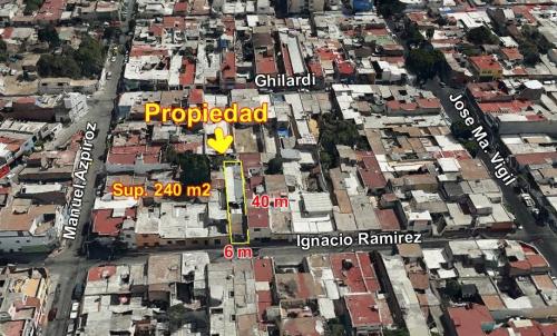 Buen Terreno para su bodega en zona Santa tere