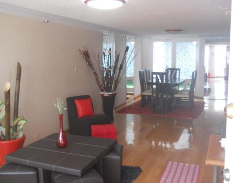 rento habitaciones amuebladas en casa residencial zona sur