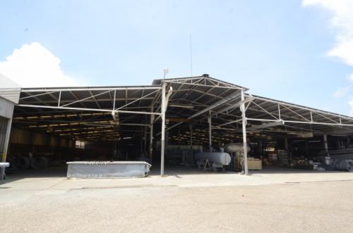 Nave Industrial muy bien ubicado