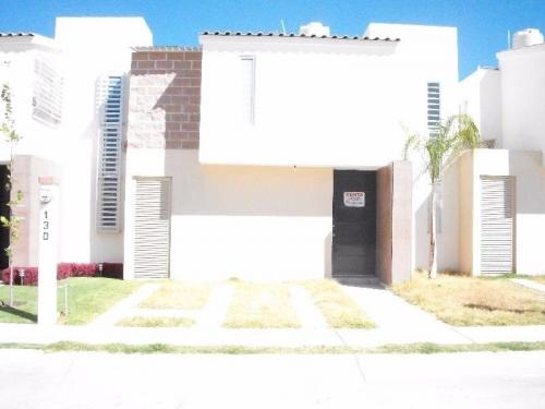 VENDO CASA 3 RECAMARAS AL SUR 120 M2 TERRENO