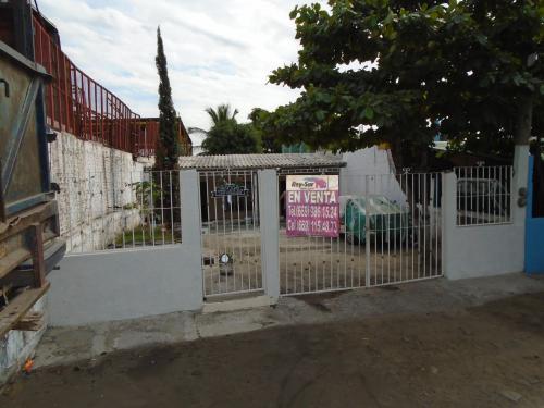 Amplia casa en venta