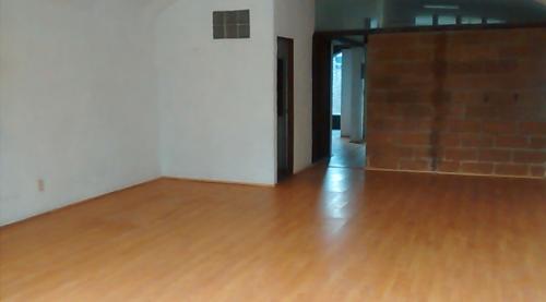 Extraordinaria oficina 3 en Insurgentes La Joya