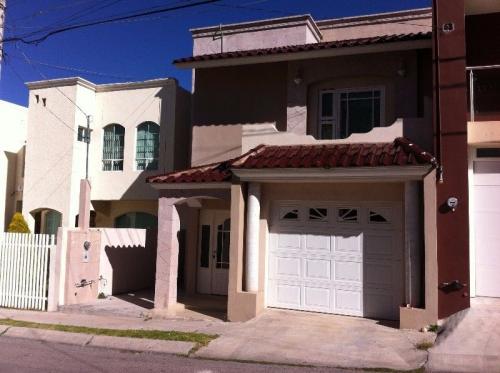 VENDO CASA FRAC. TAHONA EN ZACATECAS