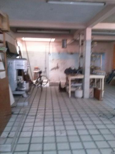 Excelente Local en Lomas del Mar