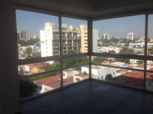 departamento en renta Torre Tribeca en Chapultepec, Guadalajara, Jalisco.