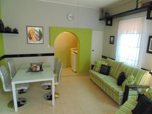 Apartamento ejecutivo amueblado, renta por semana/mes