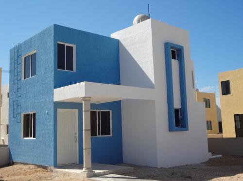 CASA DE DOS PLANTAS EN C. 38 DE JUAN PABLO II DE MÉRIDA YUC.