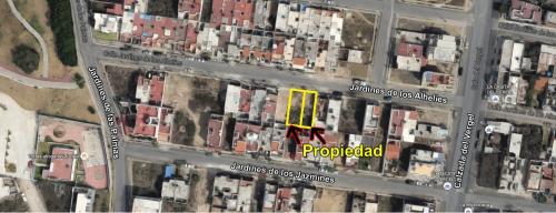 Dos Terrenos juntos cerca de parque en Jardines del Vergel