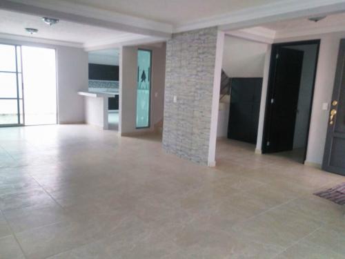 ¡CASA EN VENTA EN TOLUCA (SAN MIGUEL ZINACANTEPEC)!