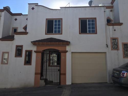 Casa en Jardines de Agua Caliente