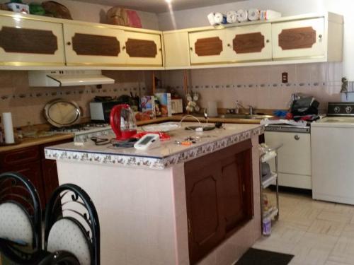 Casa Habitación con Local Comercial en 1er Nivel