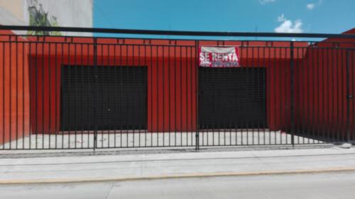 Excelentes locales (2) en Av. Álvaro Obregón