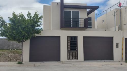 Casa Nueva Minimalista Fracc. Estrella Del Pacifico