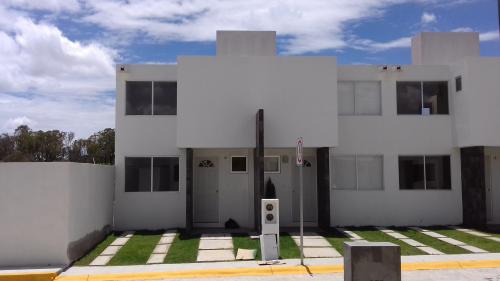 CASA ATIZAPAN 