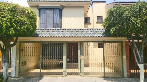 Casa Venta/ Jardines de la Patria/ Zapopan