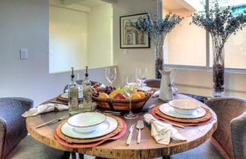 Vive En Un Fraccionamiento A Las Afueras de La Ciudad