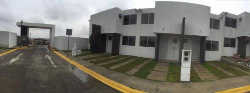 LA MEJOR CASA