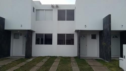 Venta de casa en zona residencial